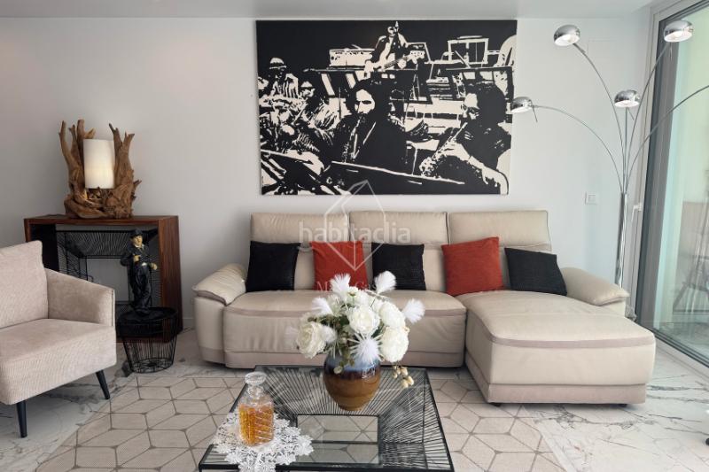 Foto 068d0b92-dad9-481d-ba30-7b2cef7c0108. Zweistöckige wohnung mit heizung parking in Salins - Cavall de Mar Empuriabrava