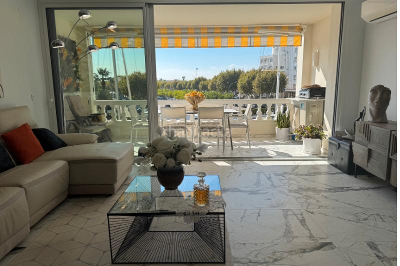 Foto 4c1bc9f6-87ad-4c8a-9ce7-f7485512b743. Zweistöckige wohnung mit heizung parking in Salins - Cavall de Mar Empuriabrava