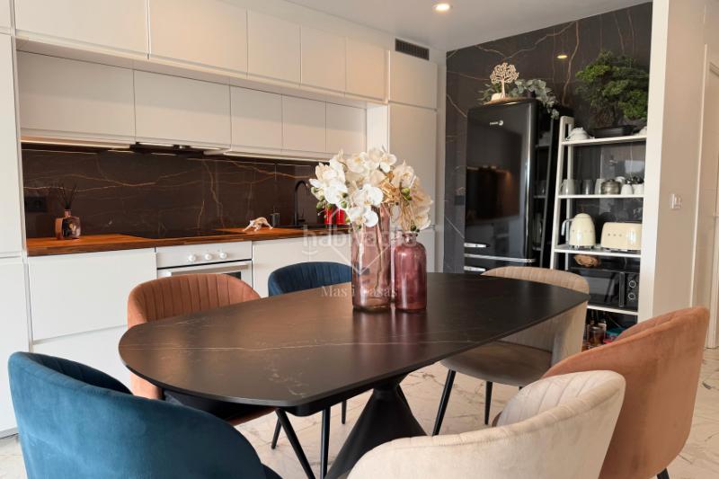 Foto 705d6b1d-8fd1-42e5-9469-9c3a629f20de. Zweistöckige wohnung mit heizung parking in Salins - Cavall de Mar Empuriabrava