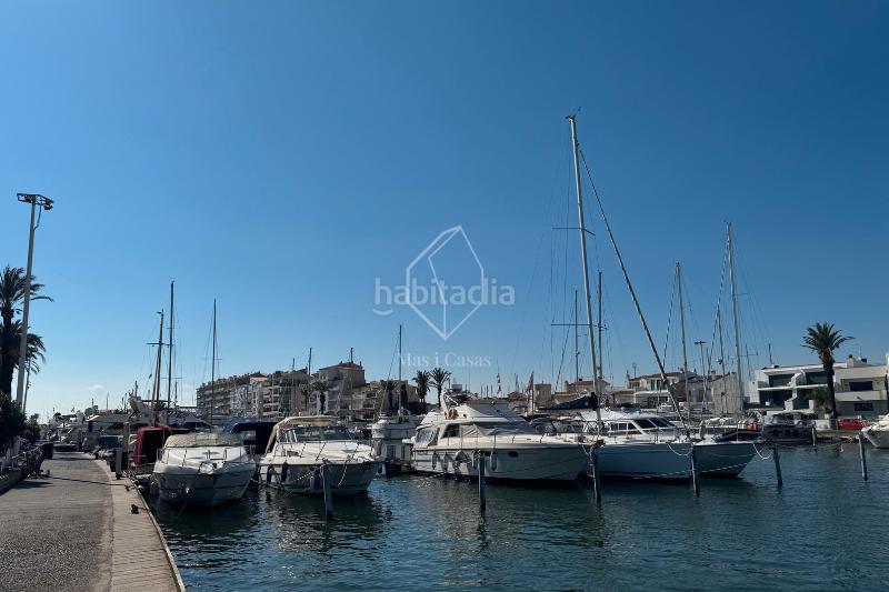 Foto 85c42c95-aecd-4d54-a521-0cde532f3d41. Zweistöckige wohnung mit heizung parking in Salins - Cavall de Mar Empuriabrava