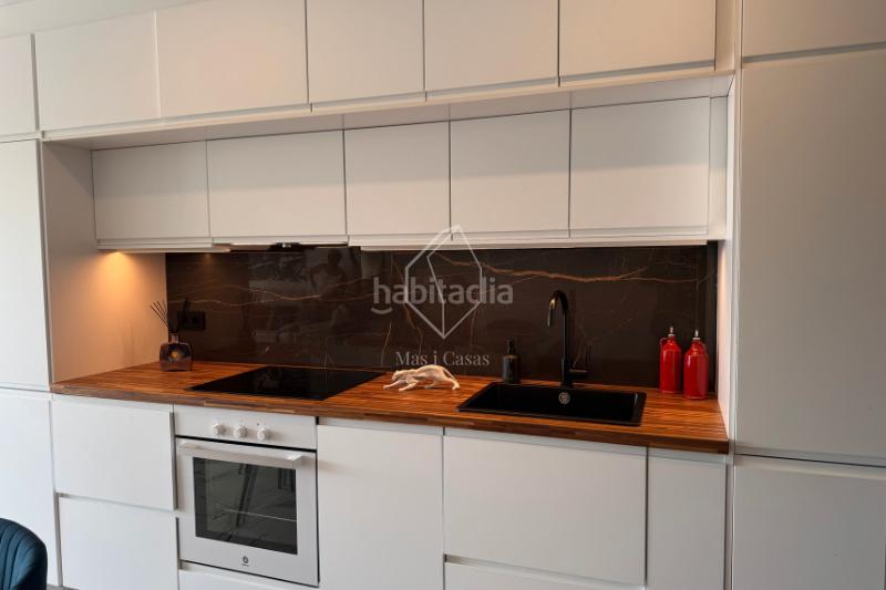 Foto b519f135-9a3d-4fc7-a8a3-551e3b5d66d1. Zweistöckige wohnung mit heizung parking in Salins - Cavall de Mar Empuriabrava