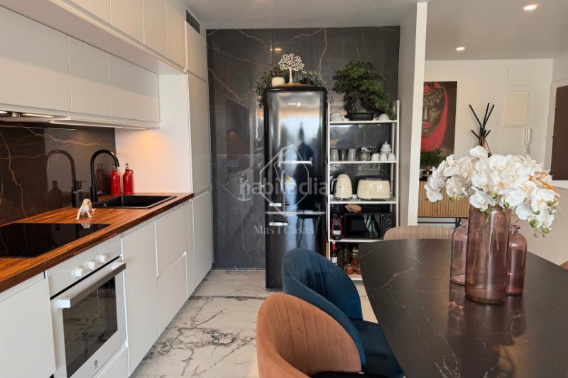 Foto c288949b-276f-4e44-8b70-9e0e3c7ac30c. Zweistöckige wohnung mit heizung parking in Salins - Cavall de Mar Empuriabrava