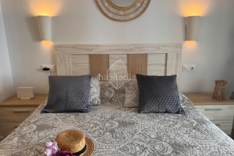 Foto f9842f1c-ba81-4443-bb63-ba1358e1a5a4. Zweistöckige wohnung mit heizung parking in Salins - Cavall de Mar Empuriabrava