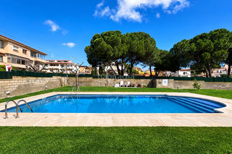 Foto 22809840-4499-411e-b91e-f4c9be1e5375. Dúplex en exclusiva en Eixample Residencial Escala (L´)