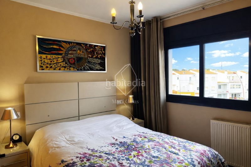 Foto 5b4e75f5-9f6c-4043-bfbc-9e6a0edd3eeb. Dúplex en exclusiva en Eixample Residencial Escala (L´)