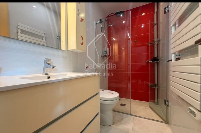 Foto 69514105-8de5-4a45-84ab-d52b88c4e322. Duplex in carrer ponent 63 in Eixample Residencial Escala (L´)