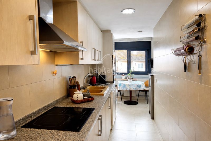 Foto 93450e35-633a-44d9-8247-47487bcec5ad. Dúplex en exclusiva en Eixample Residencial Escala (L´)