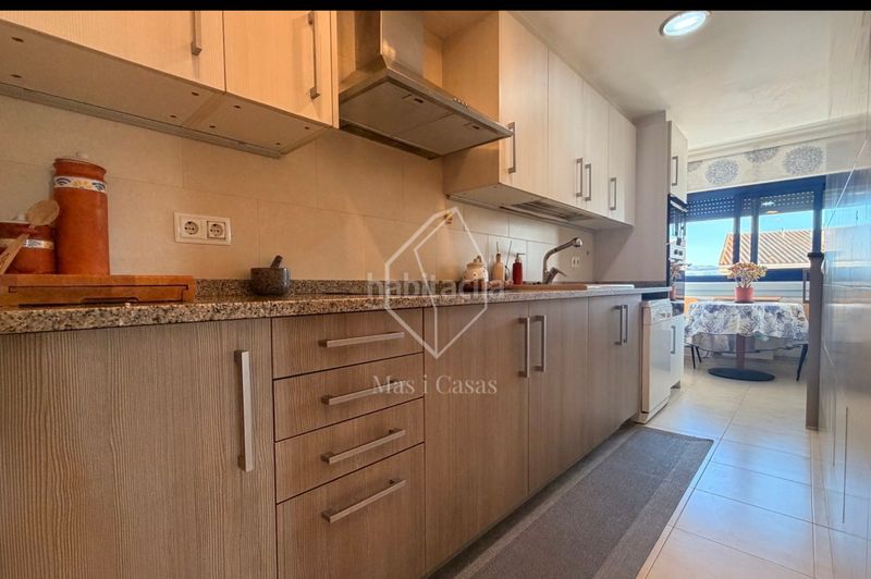 Foto b73704db-19db-421d-b744-ec44697ec0d3. Duplex in carrer ponent 63 in Eixample Residencial Escala (L´)