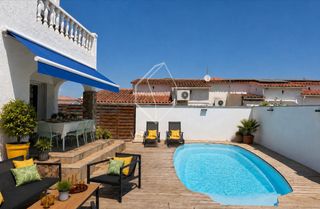 Chalet  Carrer port lligat 21. En exclusiva