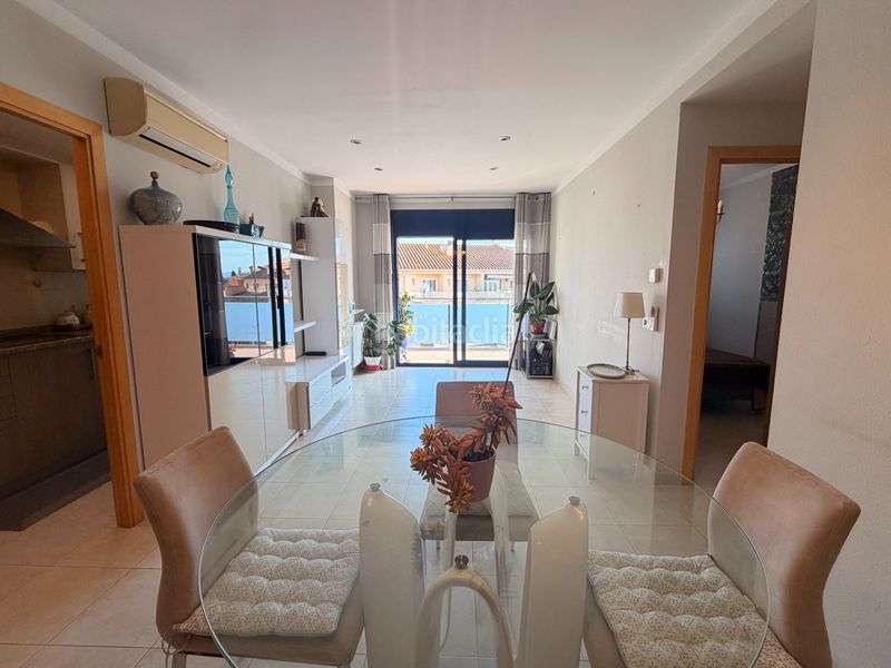 Foto c7d0167f-b986-43c2-aaf0-57ad8c81d2fb. Dúplex a carrer ponent 63 a Eixample Residencial Escala (L´)