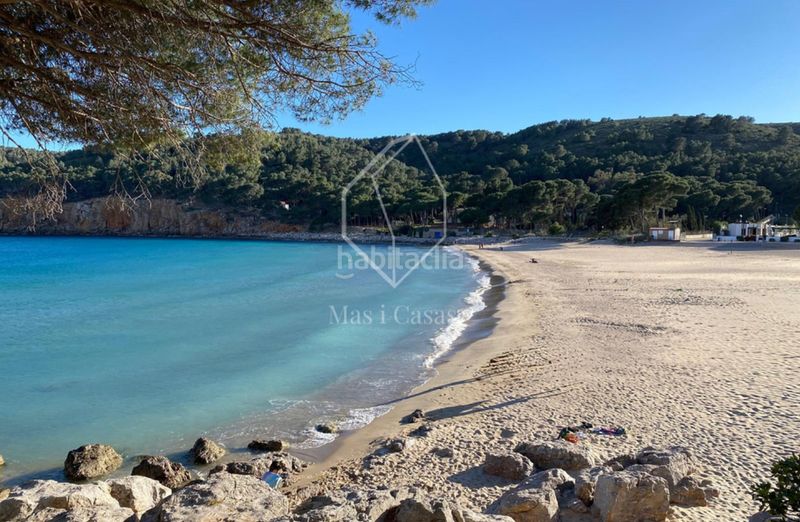 Foto 0800144b-bbaf-4cfb-8a1b-fee8c790a705. Apartament a avinguda riells 170 a Port - La Clota - Puig Sec Escala (L´)