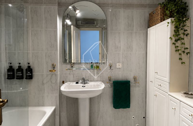 Foto 10a13a05-8d47-4794-a8ee-035dacaa5c84. Apartament a avinguda riells 170 a Port - La Clota - Puig Sec Escala (L´)