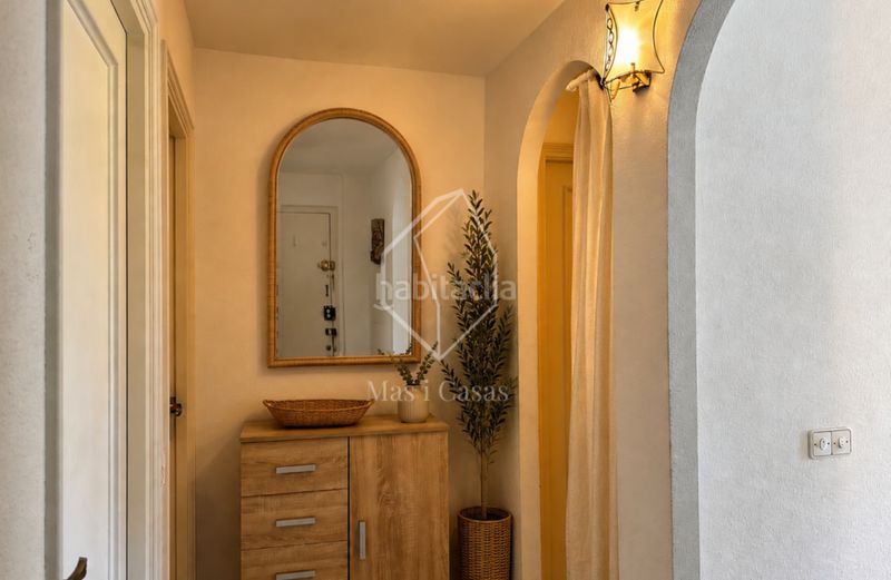 Foto 2df591fa-82e1-4bf3-8ff3-bb8338c77960. Apartament a avinguda riells 170 a Port - La Clota - Puig Sec Escala (L´)
