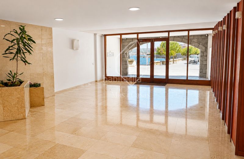 Foto 1ce920bf-6cea-4af7-8606-74680066602f. Dachwohnung mit heizung parking in Nucli Antic Escala (L´)