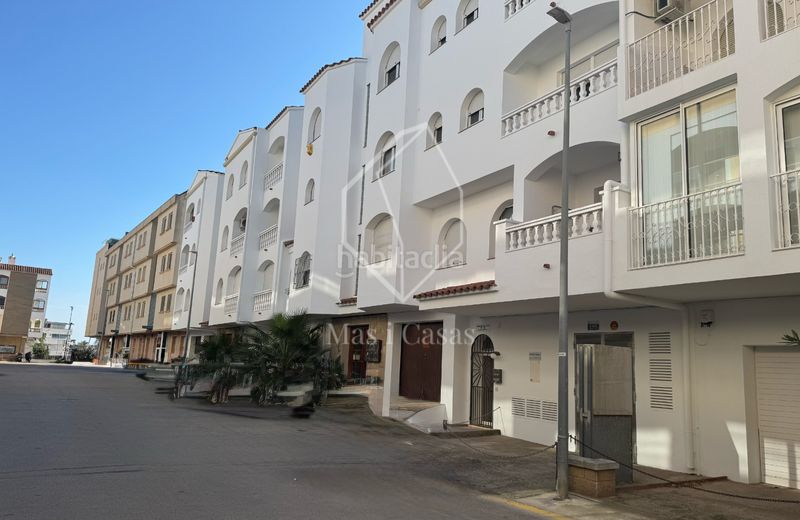 Foto f2b97261-5d6d-4b63-afcc-565caf2e7628. Dúplex a carrer cavall de mar 42 a Salins - Cavall de Mar Empuriabrava