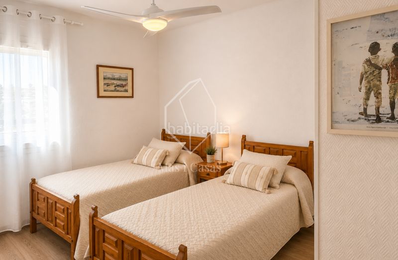 Foto 35c6150c-ff4c-4091-a42a-98a51a2d0eb2. Apartment in carrer del garbí 16 in Eixample Residencial Escala (L´)