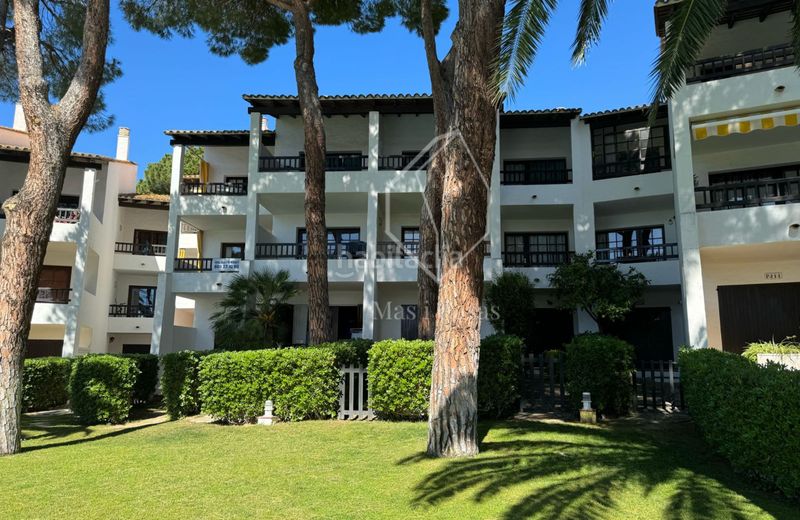 Foto 0e5a6534-df8e-461d-9d53-1ec6a0ae80af. Apartament a carrer berenguer mallol 12 a Port - La Clota - Puig Sec Escala (L´)
