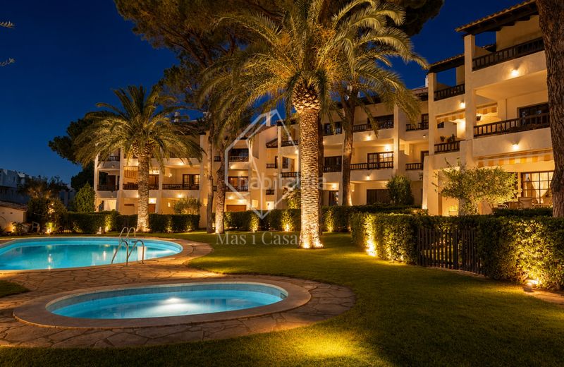 Foto 6136add6-d69a-44e7-8d8a-ac45af616cd4. Apartament a carrer berenguer mallol 12 a Port - La Clota - Puig Sec Escala (L´)