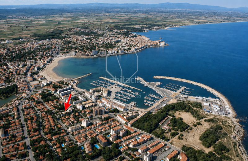 Foto 8c5b36bf-a0aa-4d9d-a3ac-f0cbc485e513. Apartament a carrer berenguer mallol 12 a Port - La Clota - Puig Sec Escala (L´)