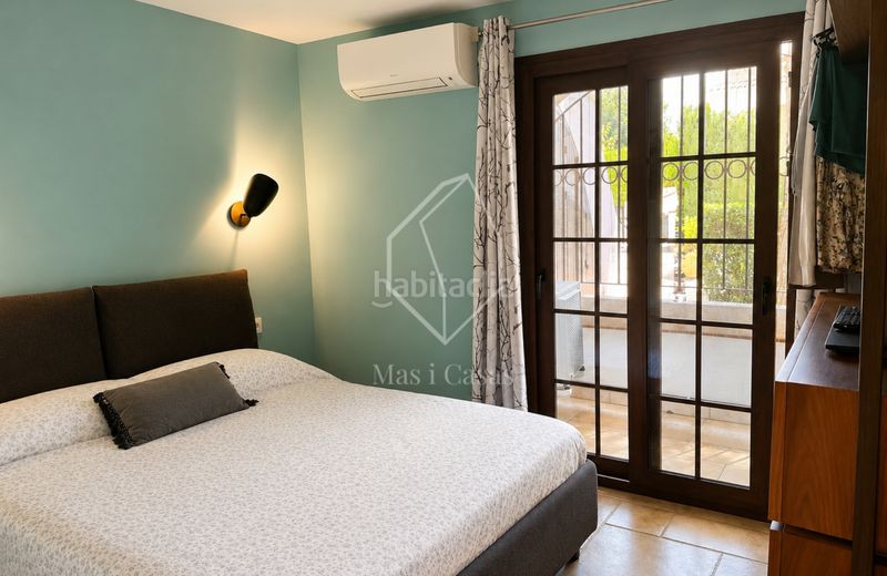 Foto c2027069-b0cc-4dd6-9889-27ffffdef7b7. Apartament a carrer berenguer mallol 12 a Port - La Clota - Puig Sec Escala (L´)