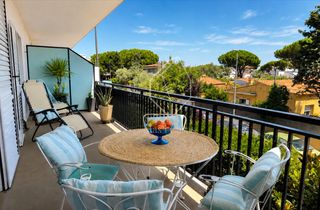 Apartament a Carrer llebeig 32. En exclusiva - apart. puig borrom
