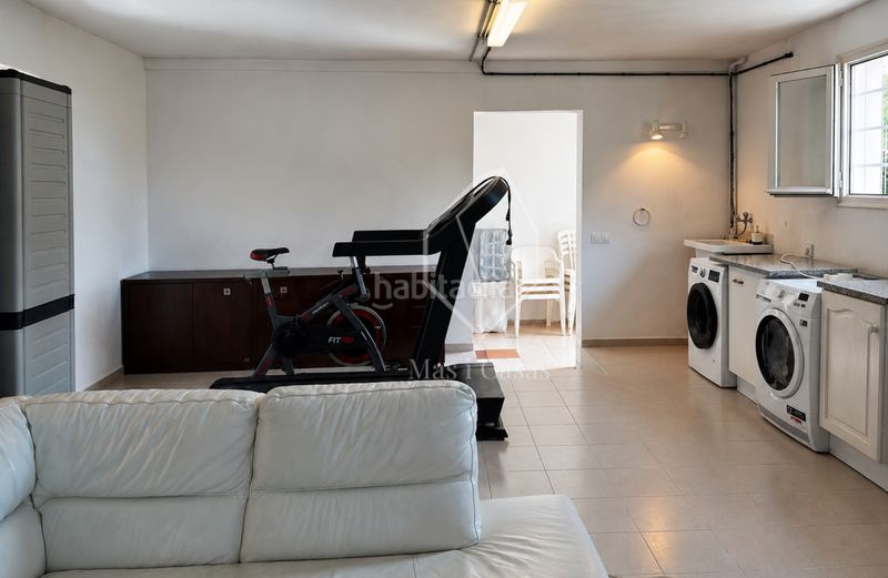 Foto 24f4a1e7-b19d-4b1e-ab9b-4157737e5de6. Casa en carrer vall d'aran 44 casa lumière en Port - La Clota - Puig Sec Escala (L´)