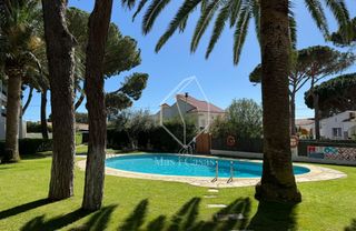 Dúplex  Carrer berenguer mallol 8. En exclusiva