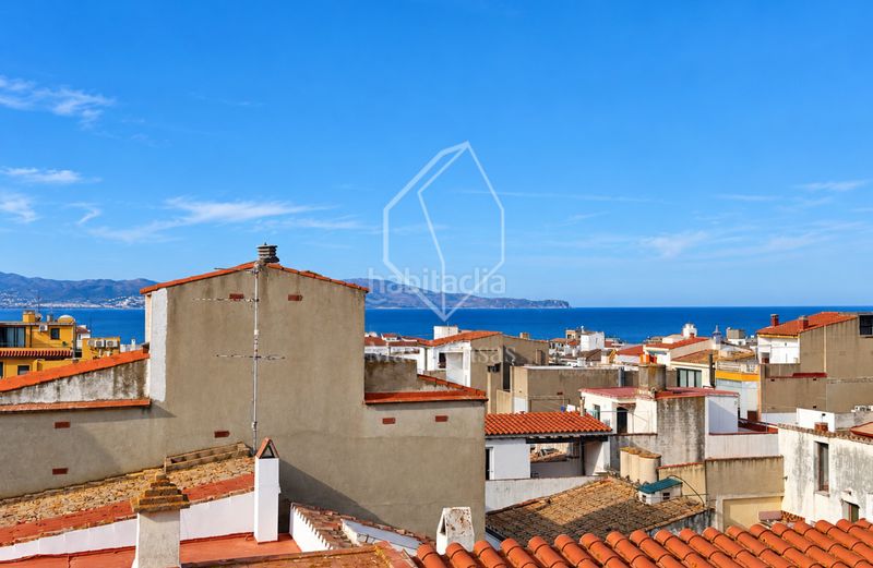 Foto 91fa5808-42a6-423f-8524-fdb2268d6617. Apartament amb calefacció a Nucli Antic Escala (L´)
