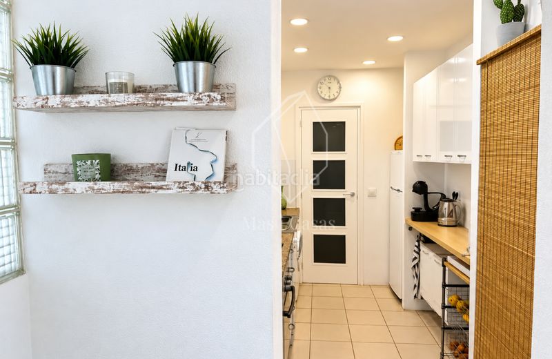 Foto a877c536-87ff-44d7-8d90-c1781466e174. Apartament amb calefacció a Nucli Antic Escala (L´)