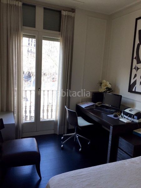 Foto ad1ab342-812d-4ac1-91fe-4d81598e27d9. Pis amb calefacció aparcament a Dreta de l´Eixample Barcelona