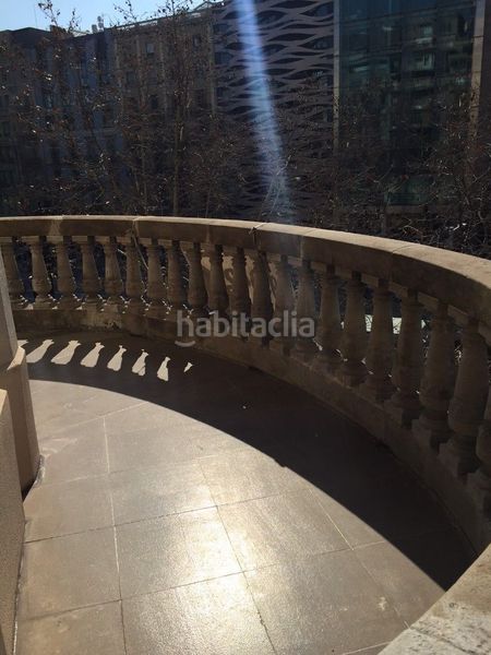 Foto cabe1975-8b39-4955-939b-ed0680296adb. Pis amb calefacció aparcament a Dreta de l´Eixample Barcelona