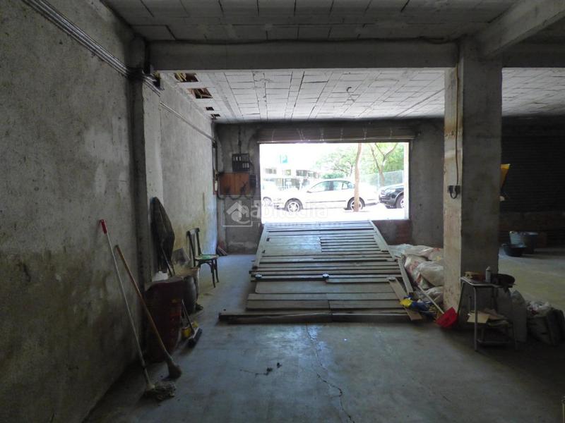 Foto 99c5e71a-1e8c-4e95-9b10-4e6297b39018. Local comercial tienda en venta en La Sagrera Barcelona
