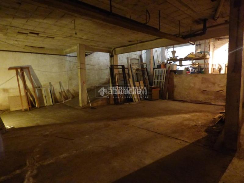 Foto c1a7712c-c51a-48e7-8d90-1cee3fb596c4. Local comercial tienda en venta en La Sagrera Barcelona