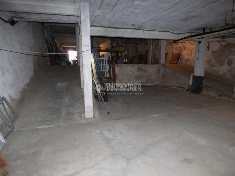 Foto cb8b0505-99b4-40dc-a9a3-9c531d21df56. Local comercial tienda en venta en La Sagrera Barcelona