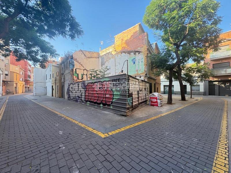 Foto 00b15eb4-3025-4c02-9d27-15a5f4d134ac. Casa  en venta en Sant Andreu de Palomar Barcelona