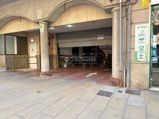 Aparcament cotxe a Sant Andreu de Palomar