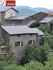 Masia a Ribera d´Urgellet. Casa rústica en la parròquia d´hortó