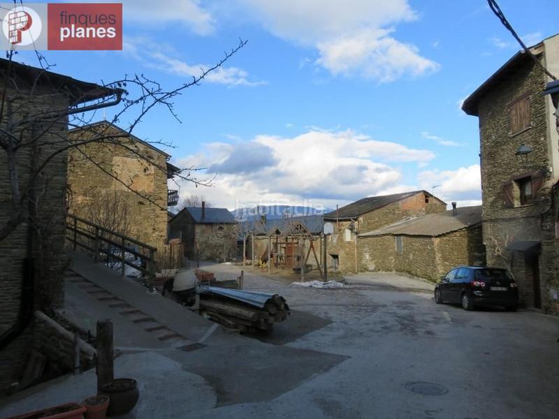 Foto a4bb0daf-ac61-4943-8333-ec2b2ede6055. Terreny residencial a Ribera d´Urgellet