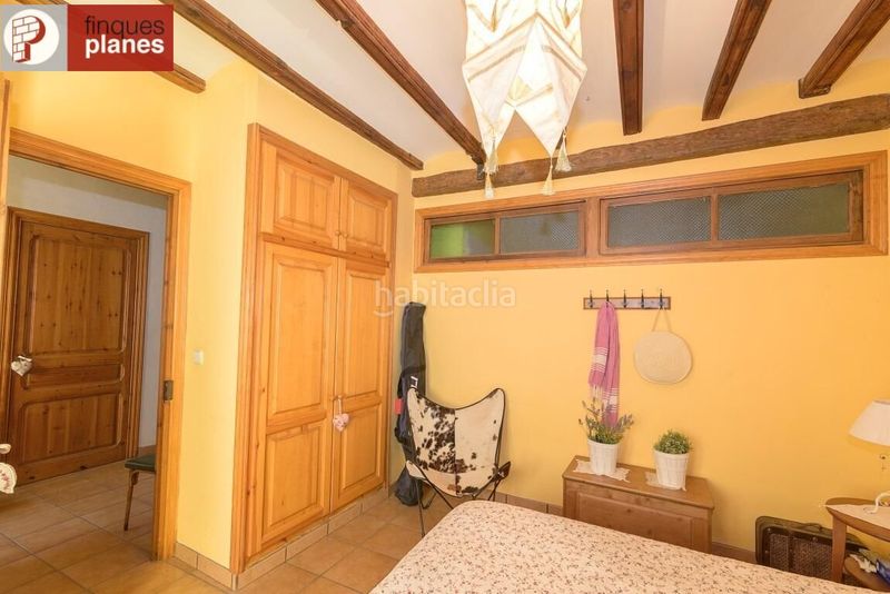 Foto 4b7bd072-d1ff-4e26-8c6f-3a03c4144174. Casa amb calefacció aparcament a Organyà
