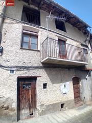 Casa a Seu d´Urgell (La). Casa en el centro de castellciutat a reformar