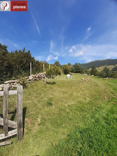 Foto 19d24cdf-a261-485c-aa5f-473da375b9b9. Casa amb aparcament a Valls de Valira (Les)