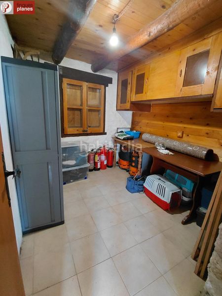 Foto c9cb257a-377d-4699-9db4-fcfd5434cf77. Casa amb aparcament a Valls de Valira (Les)