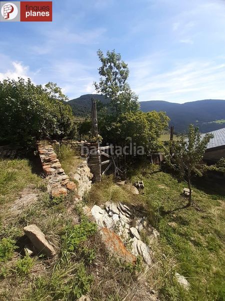 Foto fb906bc3-6afd-4eae-89a0-0a2d1dd21a28. Casa amb aparcament a Valls de Valira (Les)