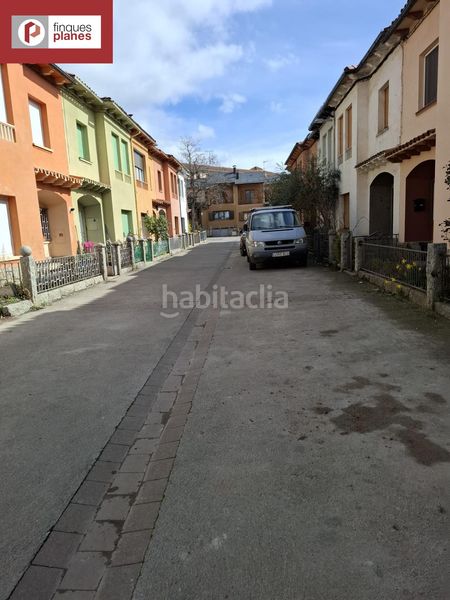 Foto 15fa8888-a08c-4ff4-b4ee-acd20113a9b3. Casa a Seu d´Urgell (La)