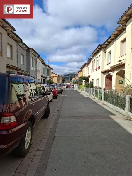 Foto 5a260e4c-5f19-4c2e-ad95-d7b91c872a43. Casa a Seu d´Urgell (La)
