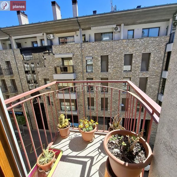 Foto 65bfe2f6-0166-4c9e-be51-1491384cfca5. Pis amb calefacció a Seu d´Urgell (La)