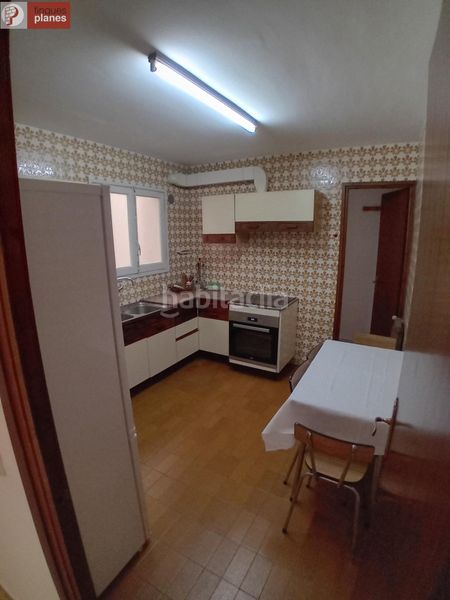 Foto 3ee7f1db-0043-48a0-9721-5da9ac7f158f. Pis a Seu d´Urgell (La)