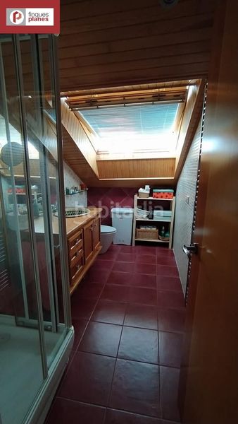 Foto 8a3ee453-8875-4647-80e5-147843d4e49a. Àtic amb calefacció a Seu d´Urgell (La)