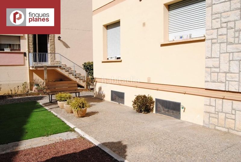 Foto 2151c95e-cec8-4137-84f0-b595efdeae78. Casa amb aparcament a Seu d´Urgell (La)