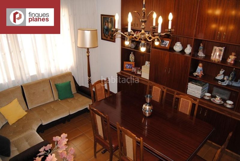 Foto c99afd02-6a32-457f-b4e7-52e890feb999. Casa amb aparcament a Seu d´Urgell (La)